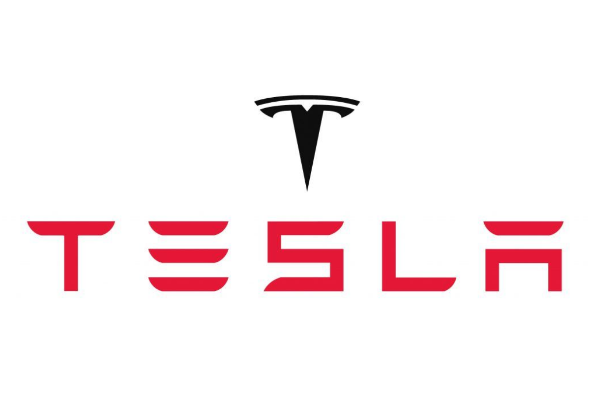 Конкурс на стажировку в автоконцерне Tesla