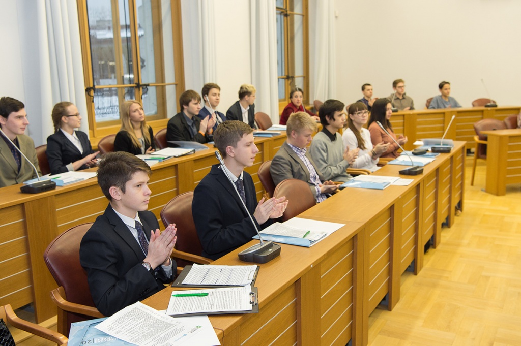 Старт в науку: петербургские школьники представили свои исследования на конференции в Политехе
