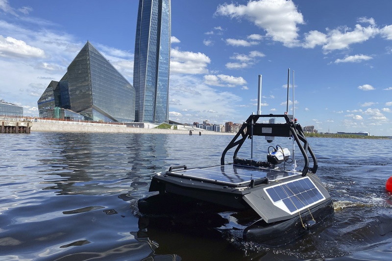 Polytechnic University took part in a test ride on a robot drone